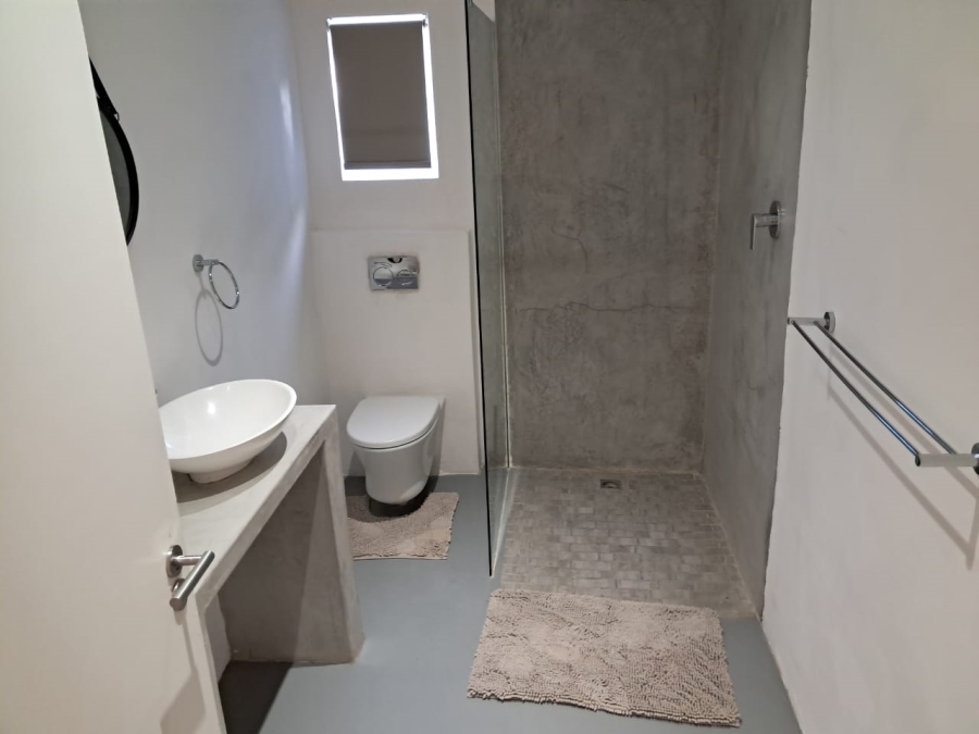 4 Bedroom Property for Sale in Redelinghuys Western Cape